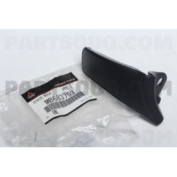 Couvercle arrière de Baguette de toit Gauche Pajero 2 court