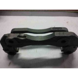 Support d'Etrier de Frein Avant Droit ou Gauche L200 K74 Avant 07/1999