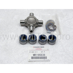 Croisillon d'Arbre de Transmission Arrière d'Origine Clip Externe Pinin Court Avant 06/2000