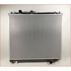 Radiateur Adaptable Pajero 2,8L TDI Boite de Vitesse Manuel