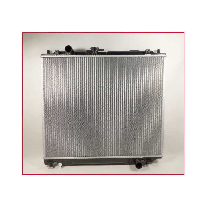 Radiateur Adaptable Pajero 2,8L TDI Boite de Vitesse Manuel