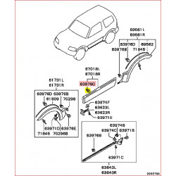 Attache de la Garniture Extérieur de la Porte Avant Droite ou Gauche Pajero 3 Après 2003 MR181745