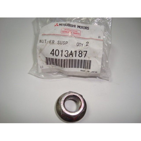 Écrou du boulon des Bras de Suspension Pajero IV 4013A187