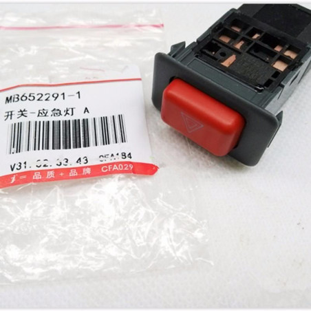 Bouton de Warning Pajero 2 MB652291