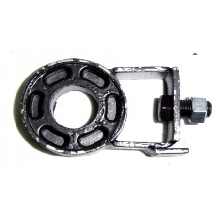 Silentbloc sur le Coter de la Boite de Transfert Pajero 1 et L200 1