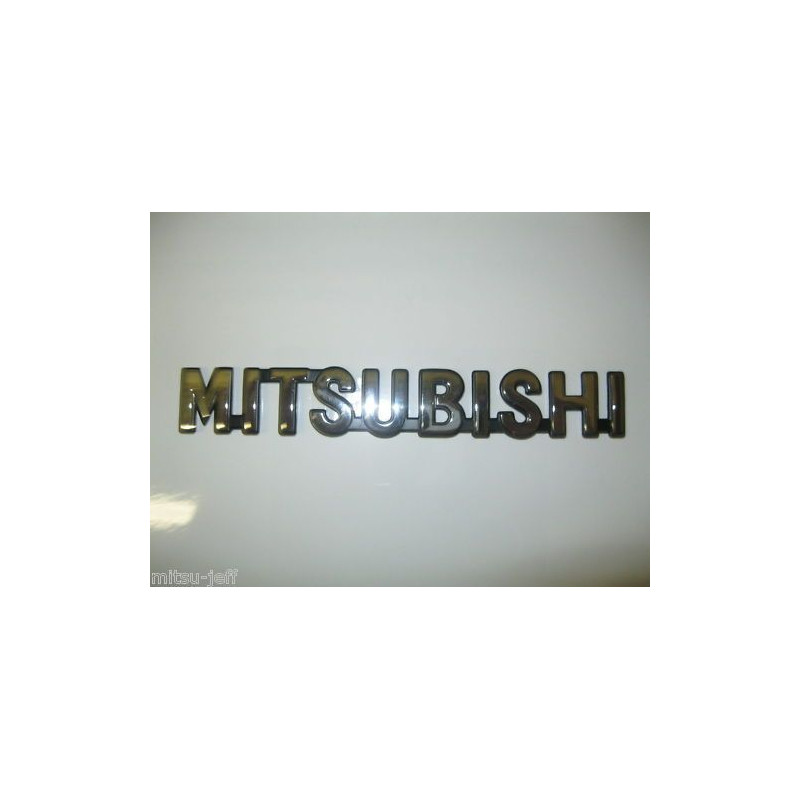 Logo MITSUBISHI Chromé Autocollant sur la Porte Arrière L200 KB4T