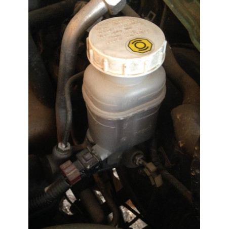 Maitre-cylindre de frein complet Adaptable Pinin avec ABS Maitre-cylindre de frein complet Adaptable Pinin avec ABS