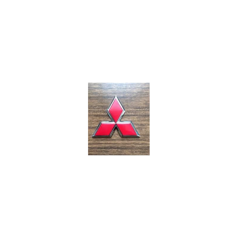 Logo 3 Diamant Rouge Calandre Avant Pinin
