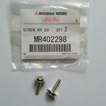 1 Vis de Maintient de la Garniture de Porte Avant Pajero 3 et 4